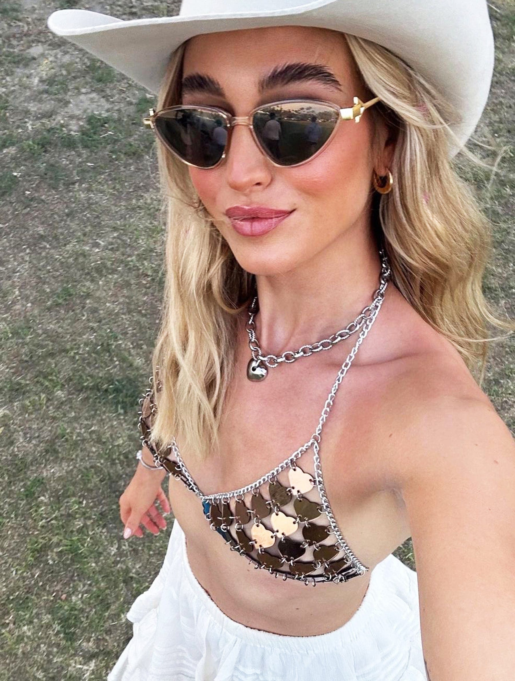 Women's Silver Cable Choker with Chunky Heart Pendant 3